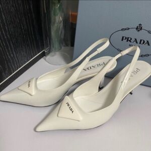 Women’s Prada Heels With Box